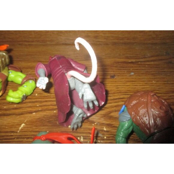 5 Teenage Mutant Ninja Turtles Action Figures Toy Lot (Various Toys Companies) - Picture 4 of 6